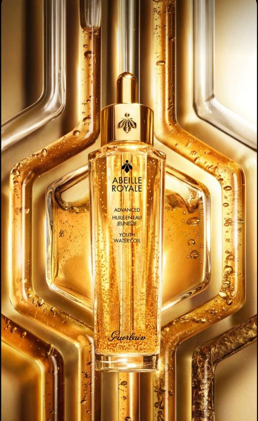 Guerlain Abeille Royale gold and honey treatment bottle